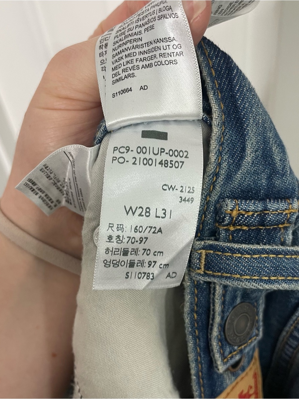 Levi’s High Rise Cinch Baggy Jeans Size 28 - Picture 13 of 16